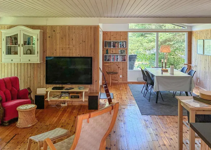 3 Bedroom Stunning In Калуннборг